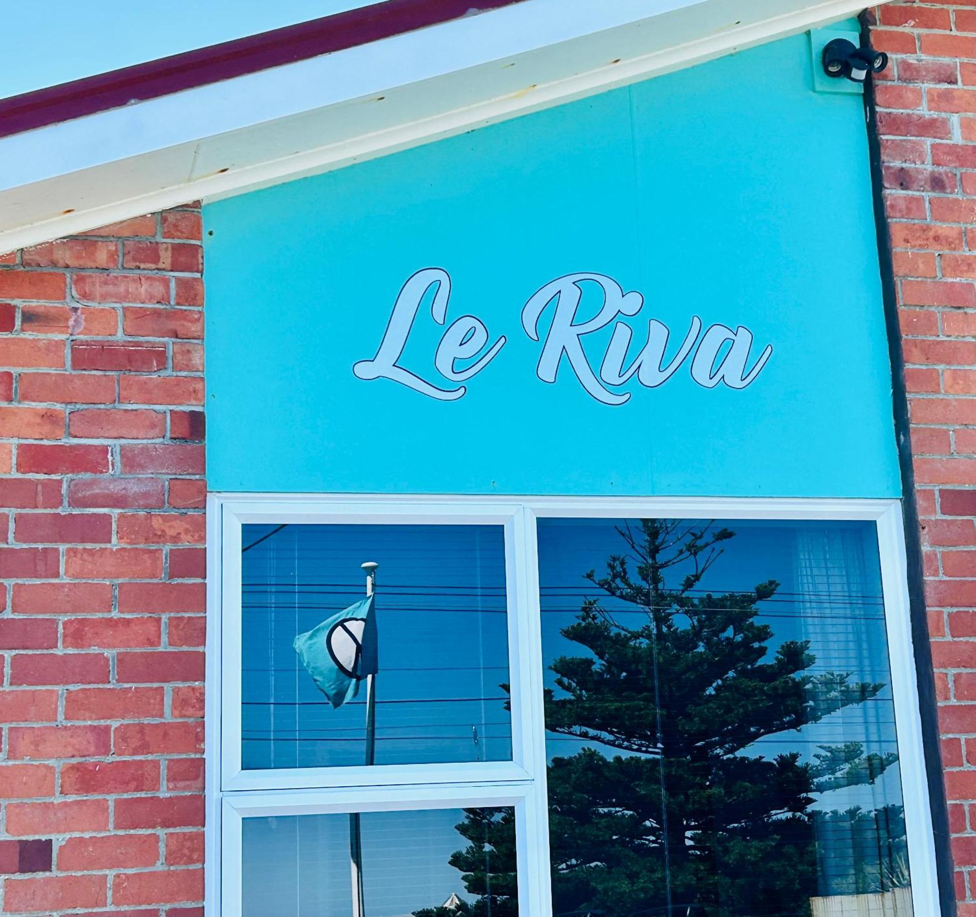 Le Riva Bed And Breakfast By The Beach Whanganui Eksteriør bilde