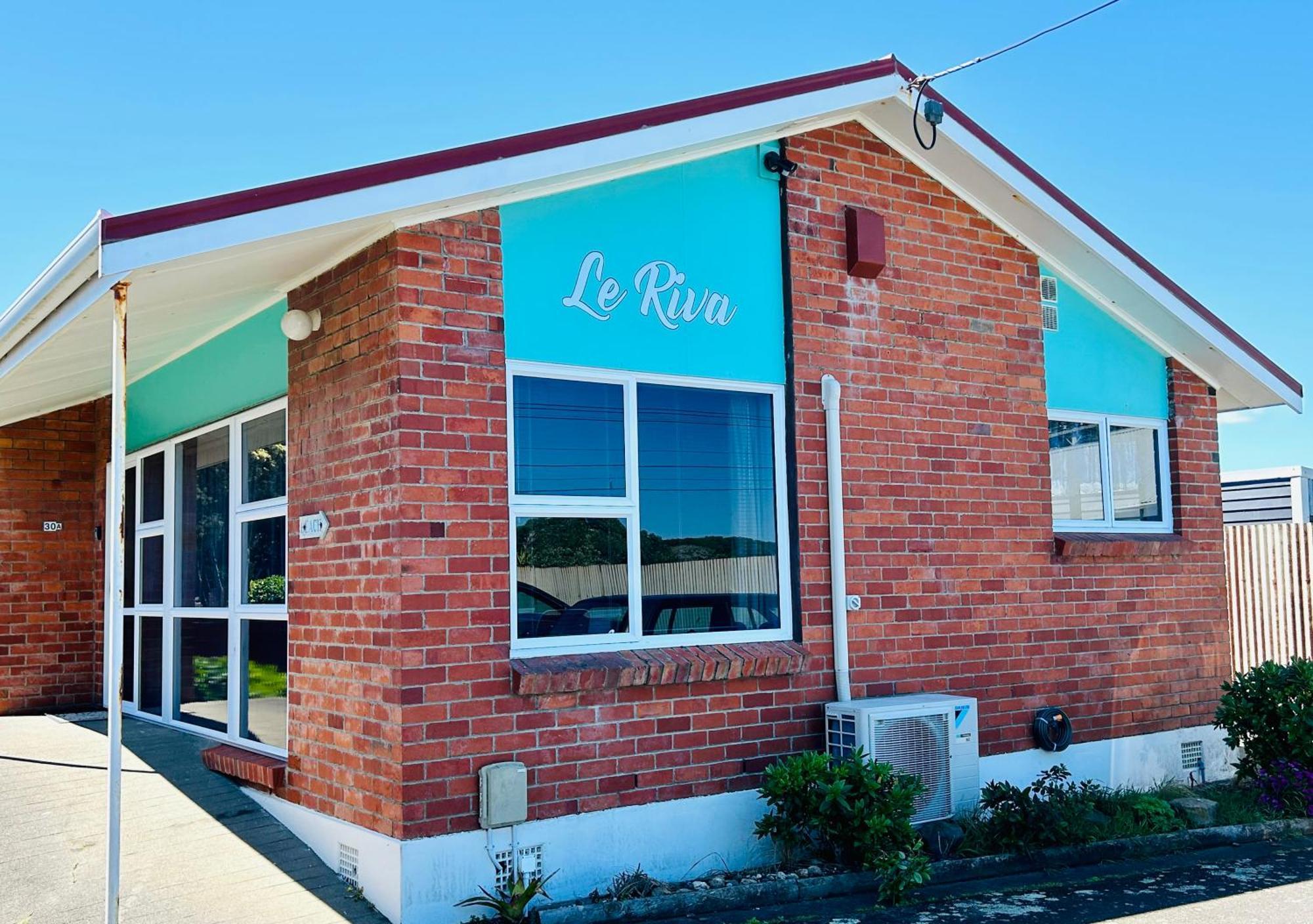 Le Riva Bed And Breakfast By The Beach Whanganui Eksteriør bilde